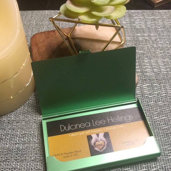 #48ele 🐘Elephant Green Metallic Business Card Holder🐘 - Picture 7 of 14